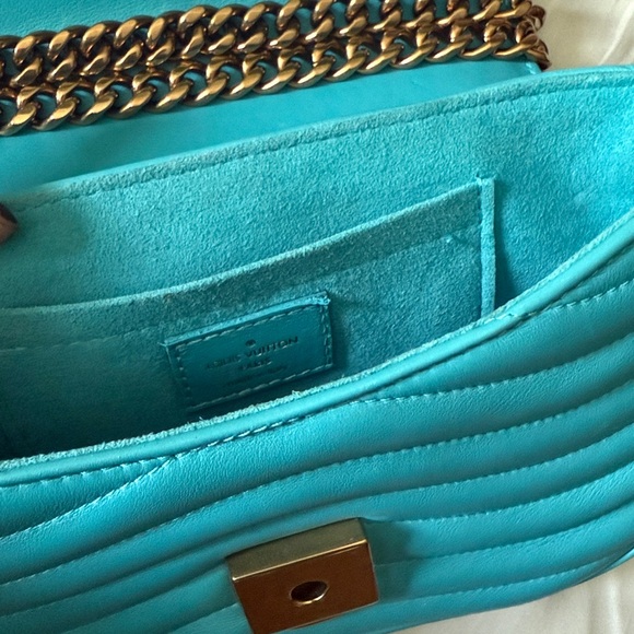 Louis Vuitton Turquoise Quilted Shoulder Bag with Gold Accents - Picture 4 of 5